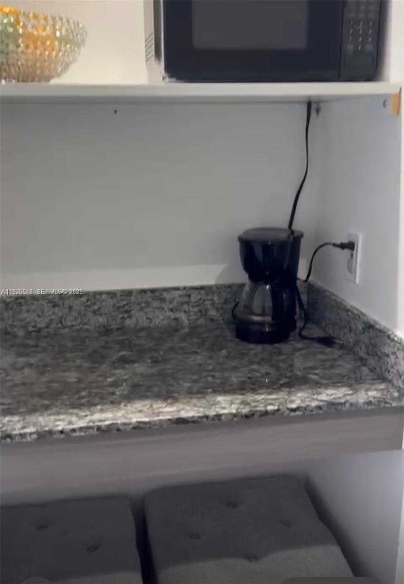 Small Image of 5350 NORTH WEST 84TH AVE #1104B, Doral Number 9