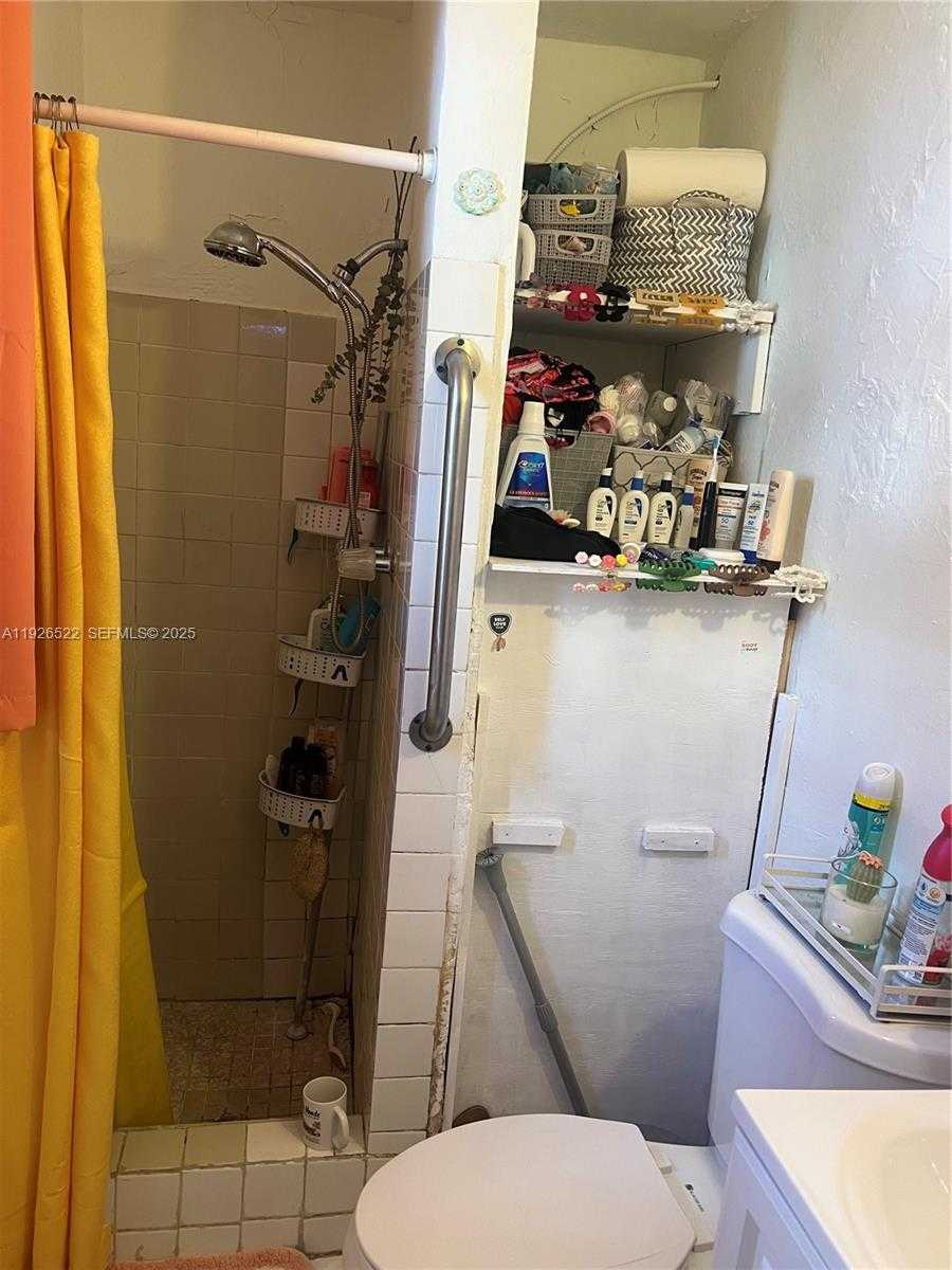 Small Image of 106 NORTH WEST 3RD ST #106, Hallandale Beach Number 11
