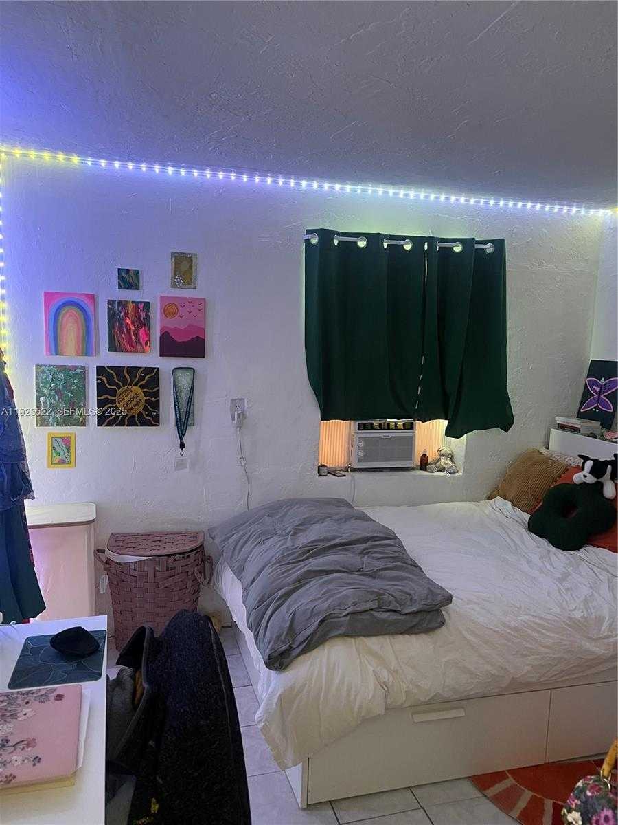 Small Image of 106 NORTH WEST 3RD ST #106, Hallandale Beach Number 9