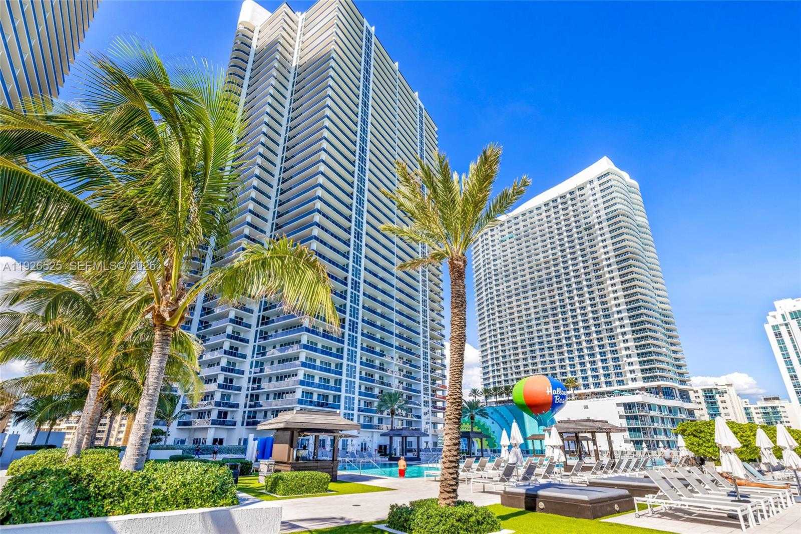 Small Image of 1830 SOUTH OCEAN DR #2808, Hallandale Beach Number 12