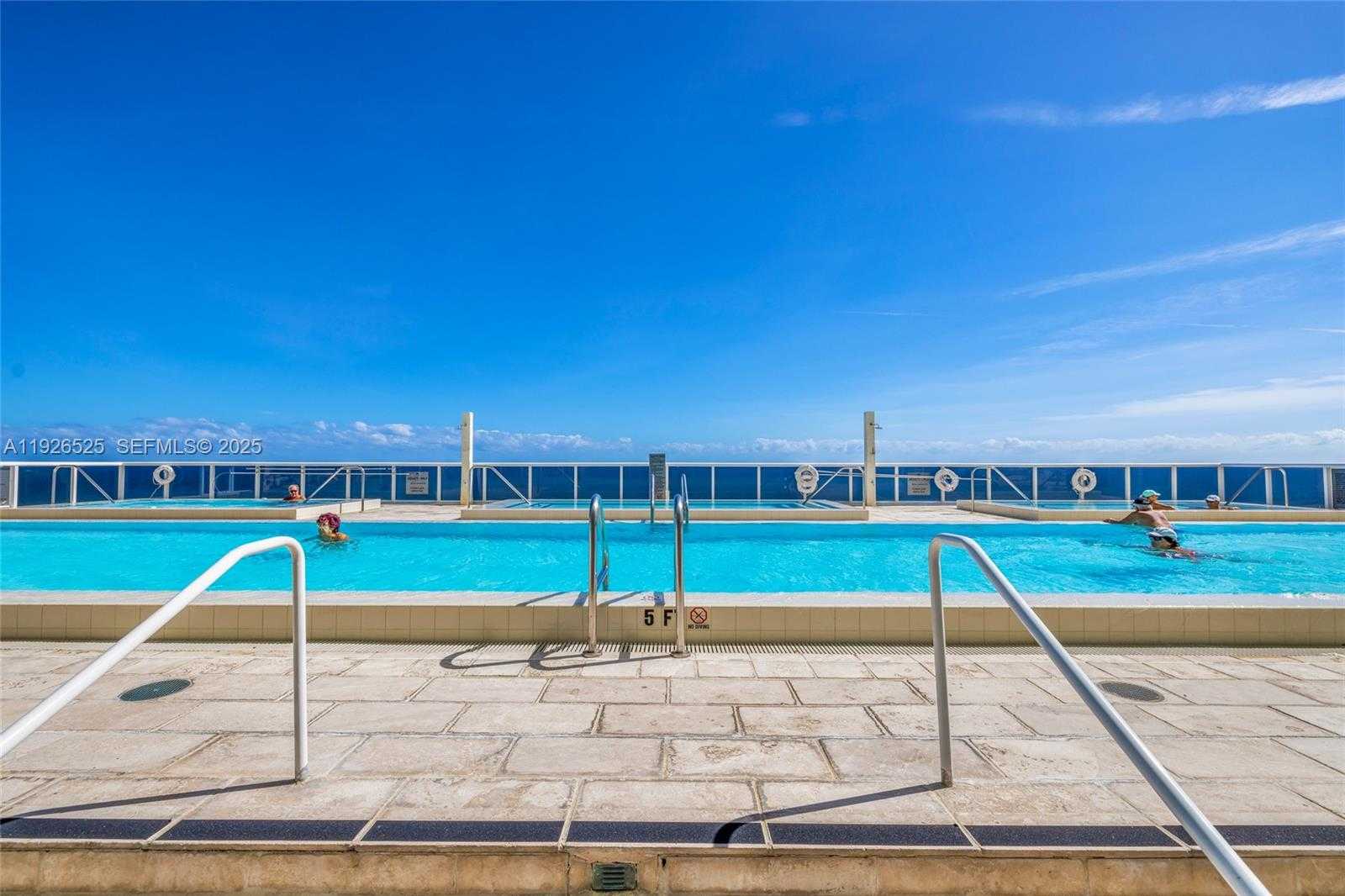 Small Image of 1830 SOUTH OCEAN DR #2808, Hallandale Beach Number 16