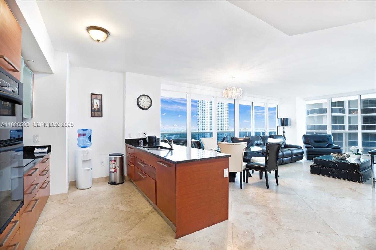 Small Image of 1830 SOUTH OCEAN DR #2808, Hallandale Beach Number 3