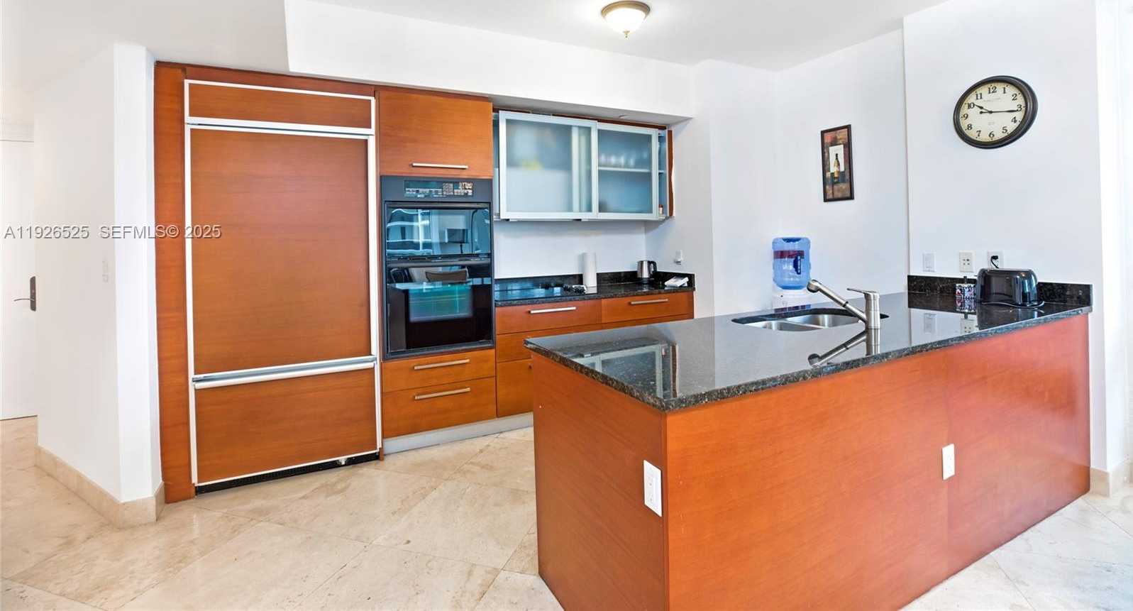Small Image of 1830 SOUTH OCEAN DR #2808, Hallandale Beach Number 4