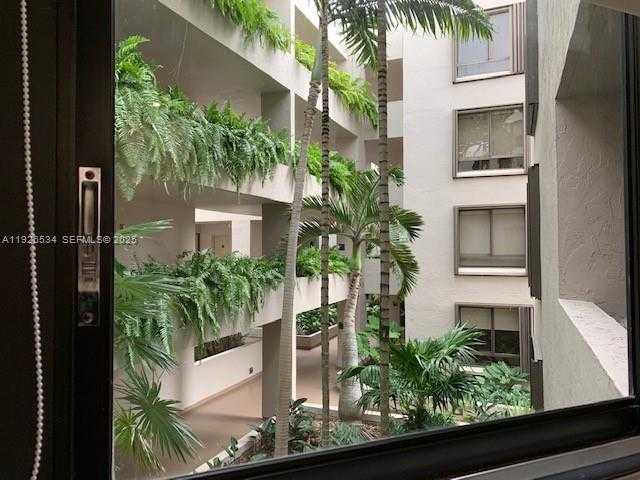 Small Image of 141 CRANDON BLVD #237, Key Biscayne Number 32