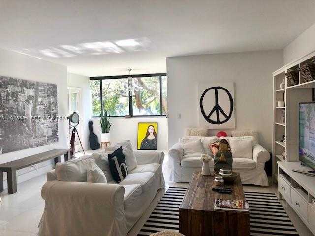 Small Image of 141 CRANDON BLVD #237, Key Biscayne Number 38