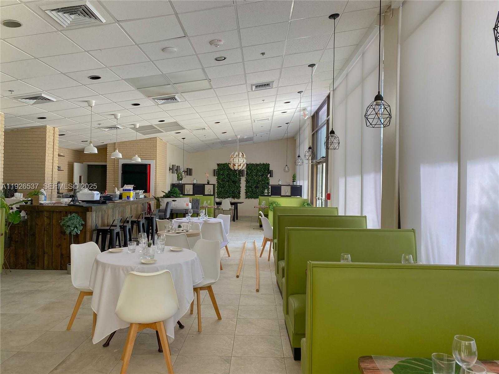 Small Image of 100 BAYVIEW DR #1506, Sunny Isles Beach Number 23