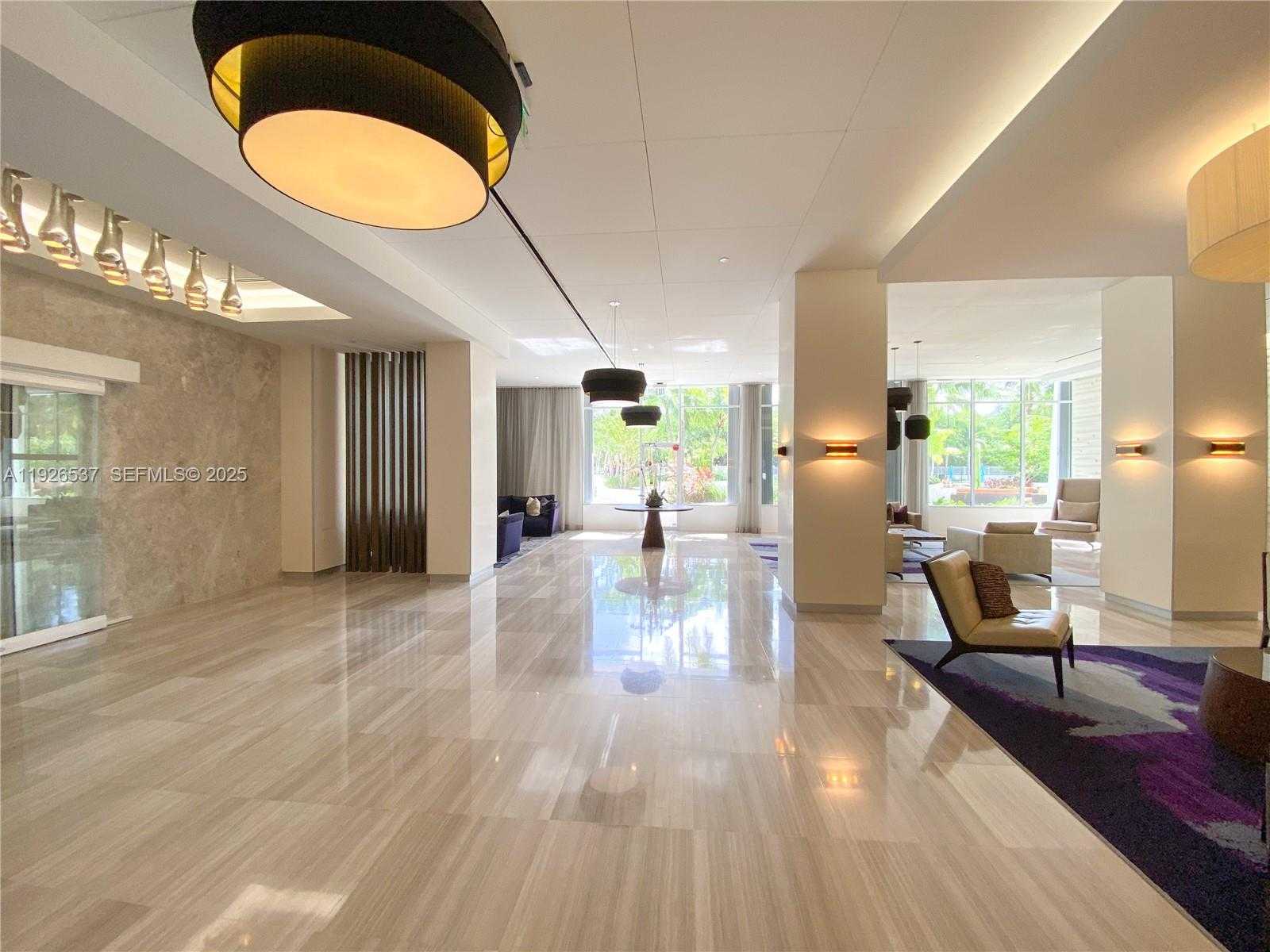 Small Image of 100 BAYVIEW DR #1506, Sunny Isles Beach Number 4