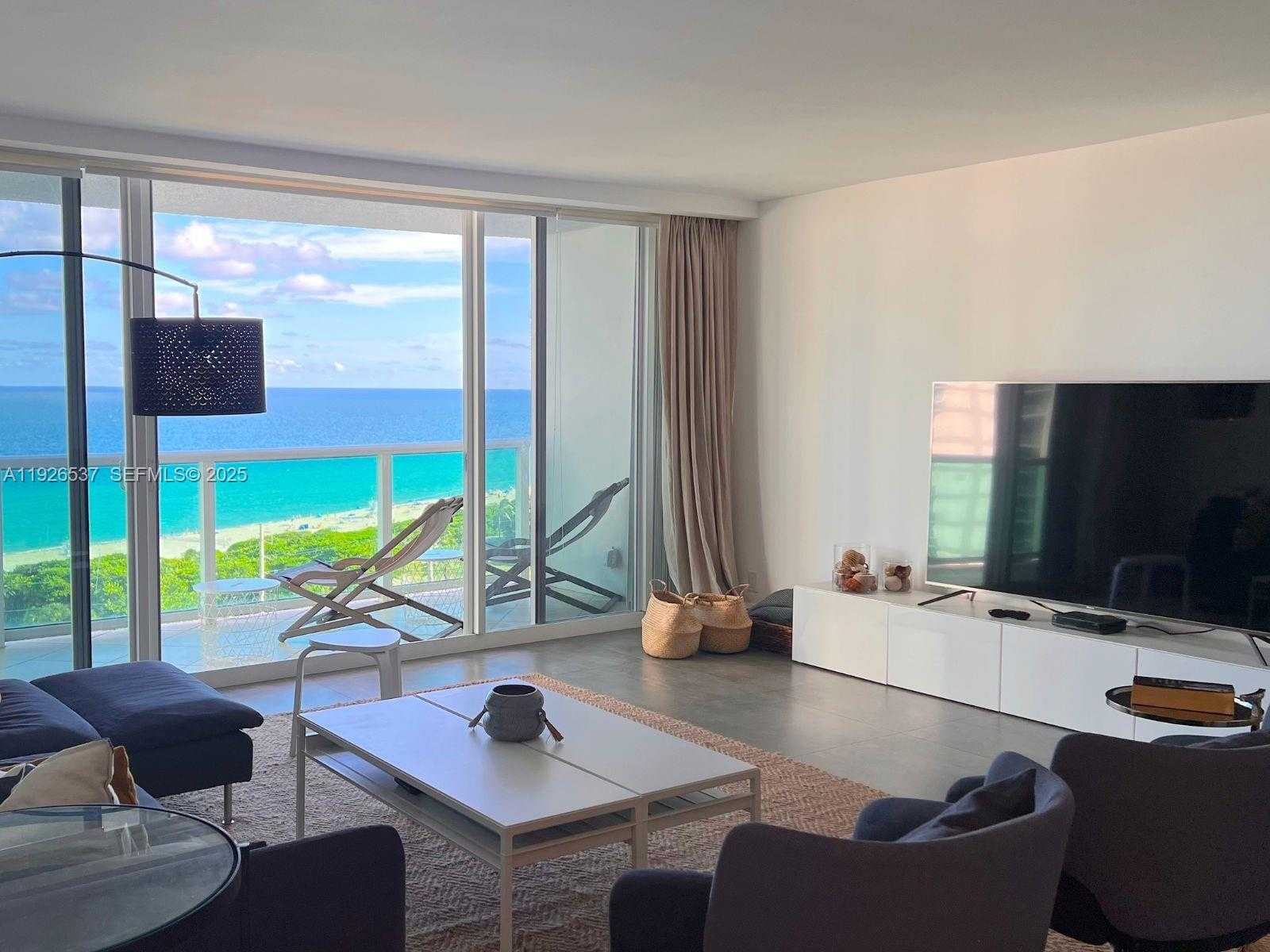 Small Image of 100 BAYVIEW DR #1506, Sunny Isles Beach Number 6