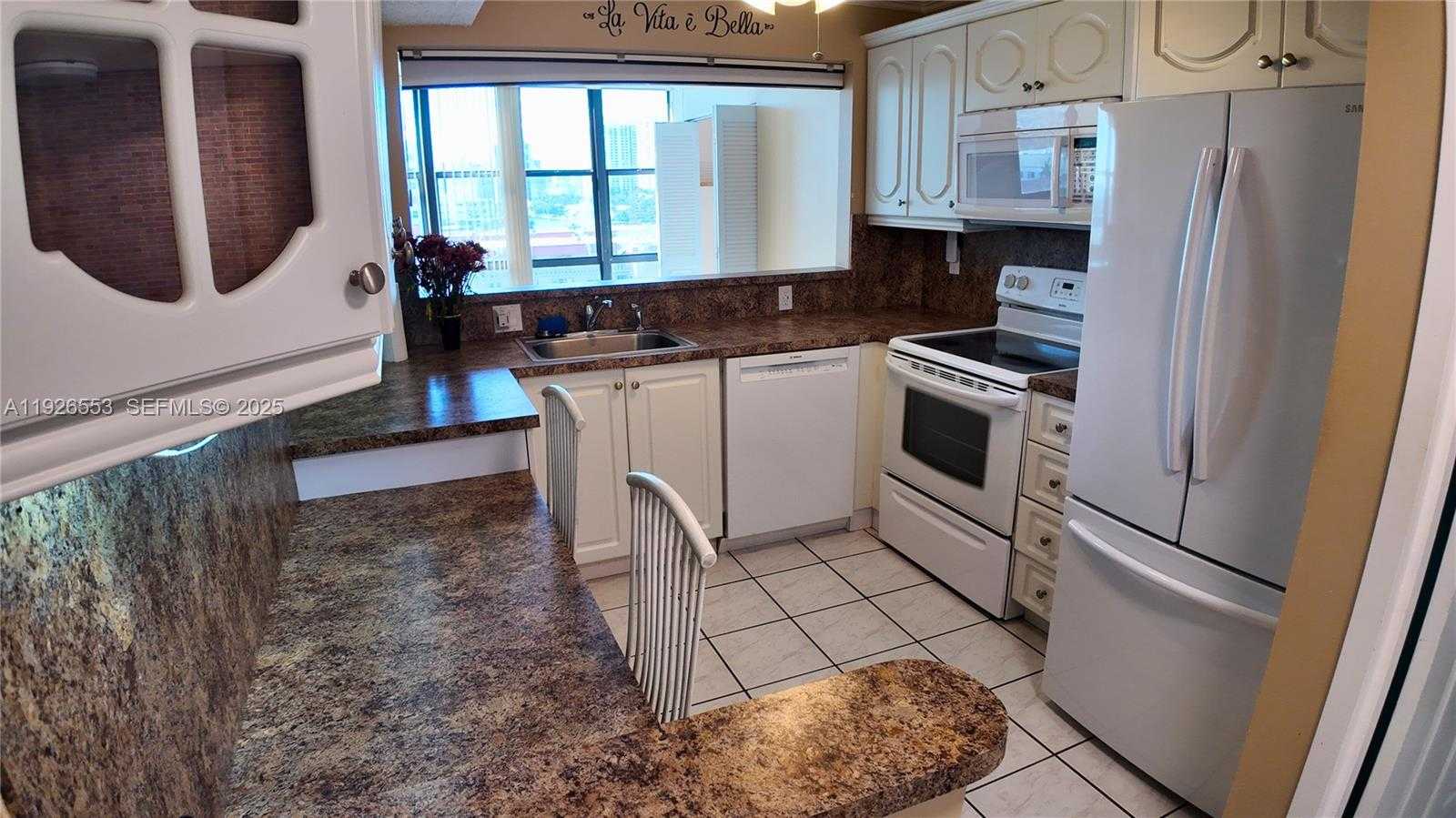 Small Image of 2017 SOUTH OCEAN DR #706, Hallandale Beach Number 11