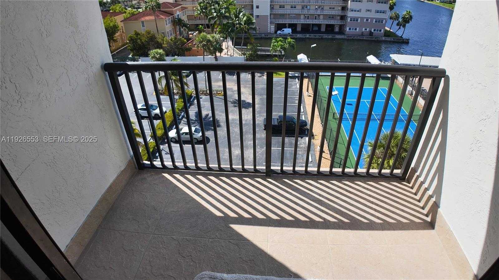 Small Image of 2017 SOUTH OCEAN DR #706, Hallandale Beach Number 4