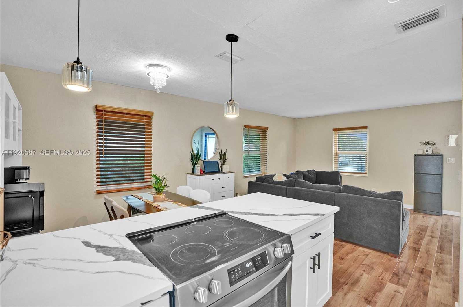 Small Image of 1300 NORTH WEST 87TH ST, Miami Number 10