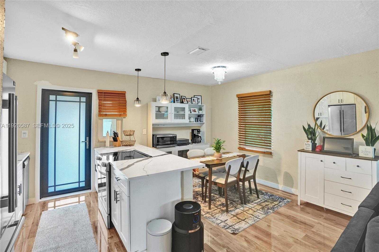 Small Image of 1300 NORTH WEST 87TH ST, Miami Number 9