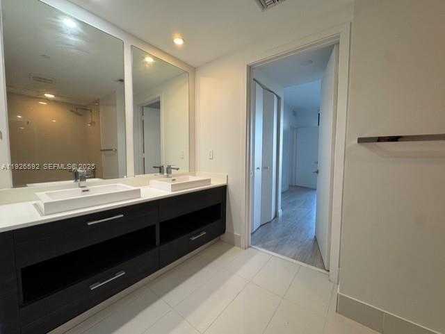 Small Image of 45 SOUTH WEST 9TH ST #2209, Miami Number 15