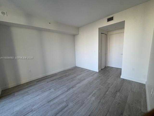 Small Image of 45 SOUTH WEST 9TH ST #2209, Miami Number 18