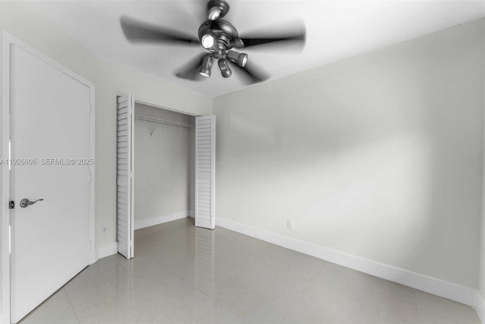 Small Image of 17542 SOUTH WEST 139TH CT, Miami Number 13