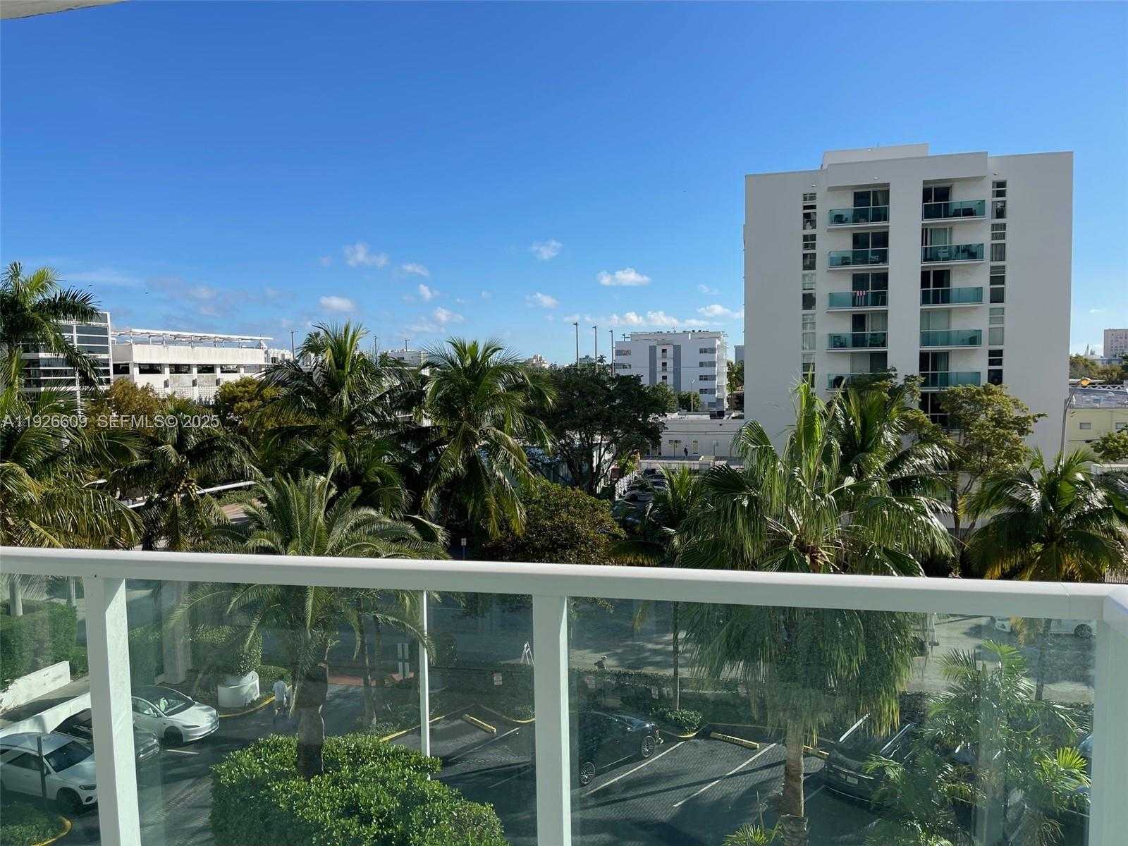 Small Image of 1000 WEST AVE #409, Miami Beach Number 1