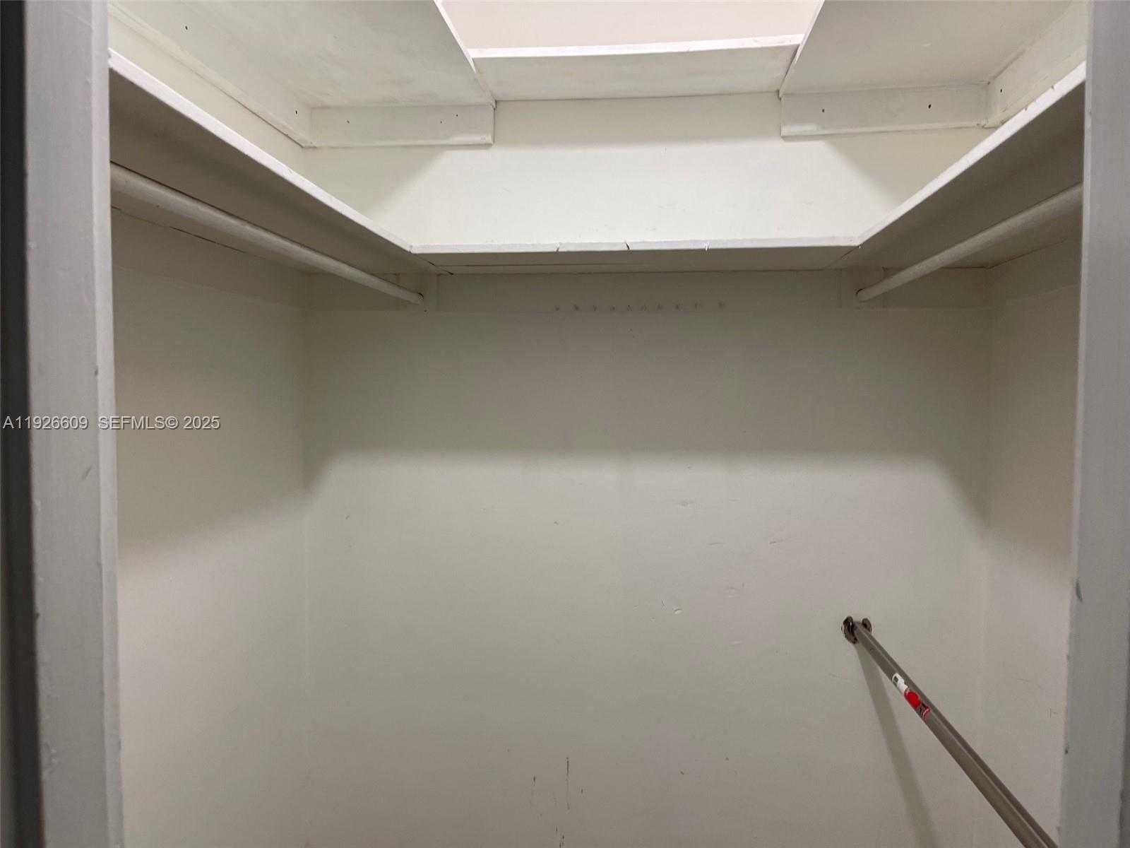 Small Image of 1000 WEST AVE #409, Miami Beach Number 7