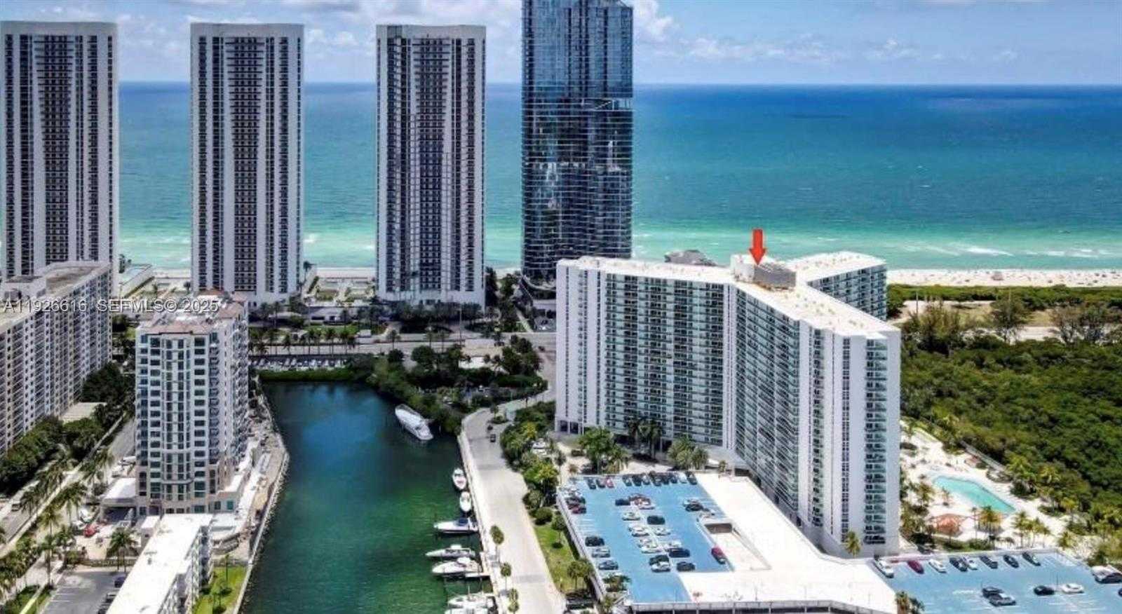 Small Image of 100 BAYVIEW DR #ph 31, Sunny Isles Beach Number 3
