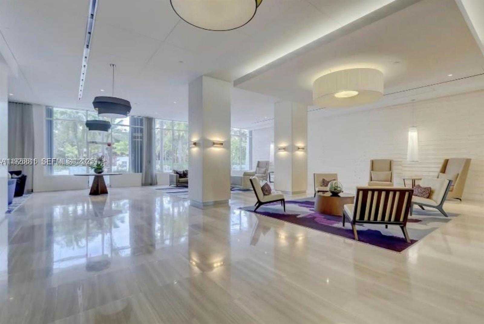 Small Image of 100 BAYVIEW DR #ph 31, Sunny Isles Beach Number 4