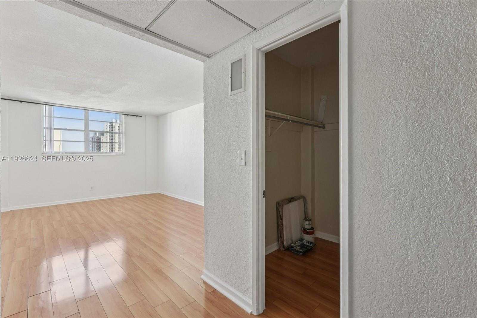 Small Image of 19390 COLLINS AVE #1602, Sunny Isles Beach Number 21