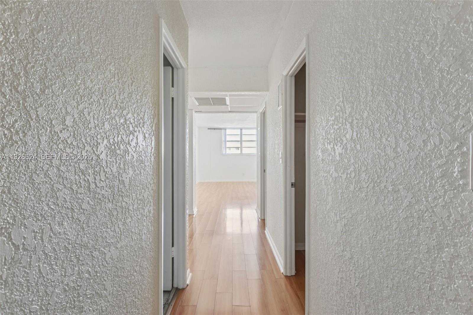 Small Image of 19390 COLLINS AVE #1602, Sunny Isles Beach Number 25