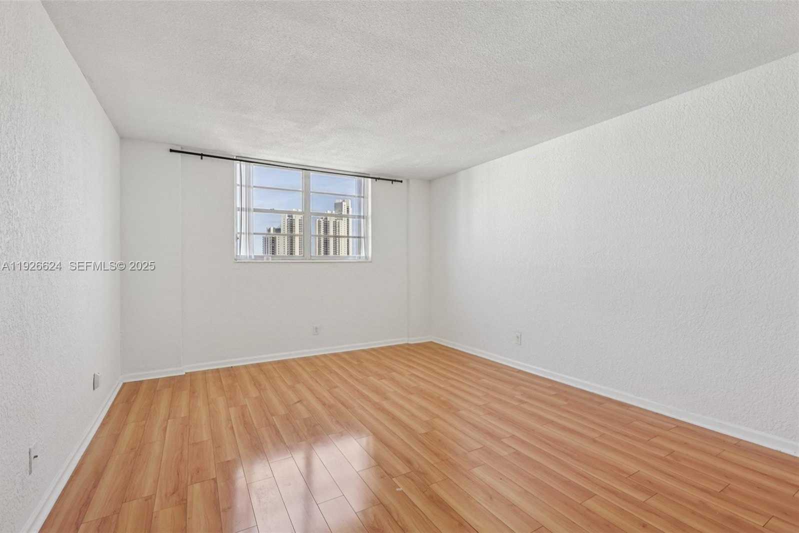 Small Image of 19390 COLLINS AVE #1602, Sunny Isles Beach Number 29