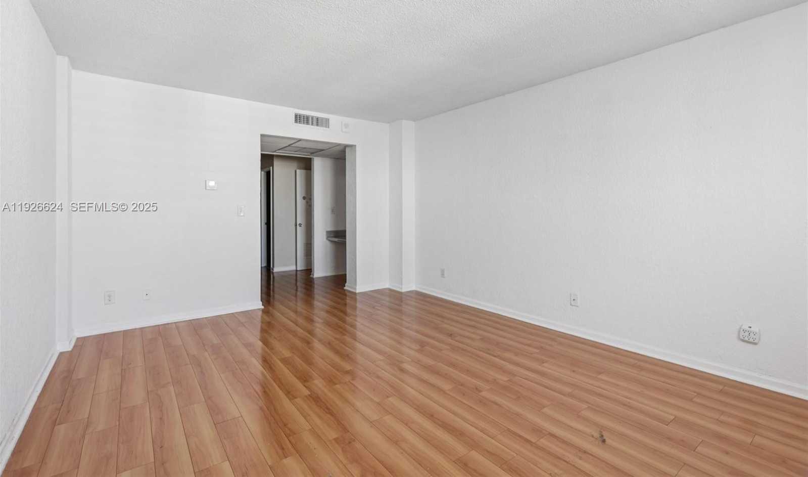 Small Image of 19390 COLLINS AVE #1602, Sunny Isles Beach Number 32