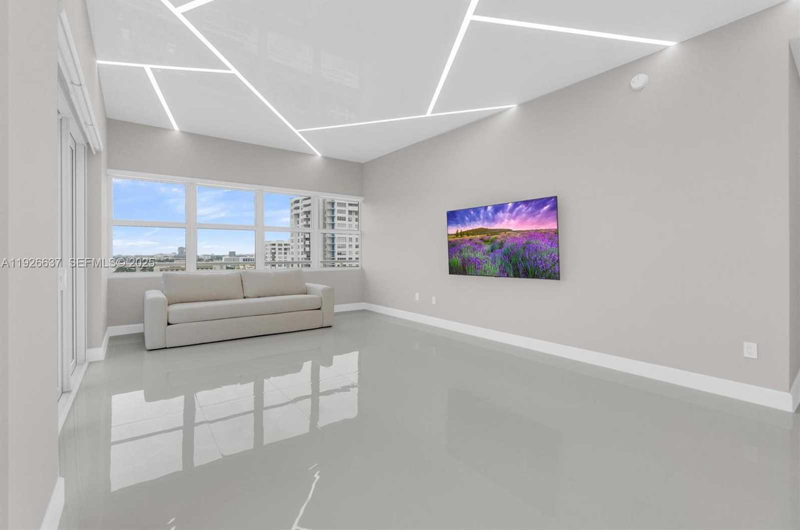 Small Image of 18011 BISCAYNE BLVD #PH04, Aventura Number 26