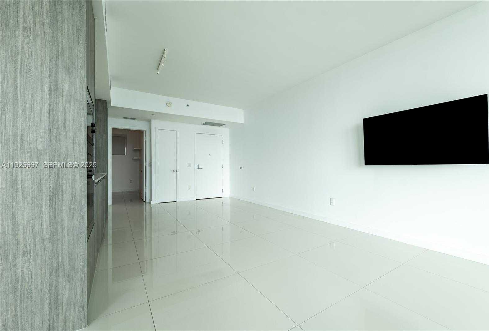 Small Image of 2900 NORTH EAST 7TH AVE #2006, Miami Number 10