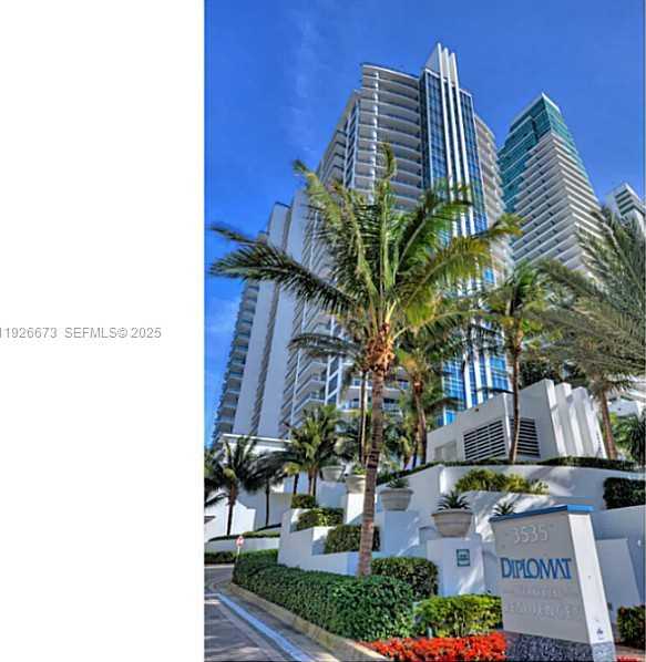 Imagen de Pequeño Objeto