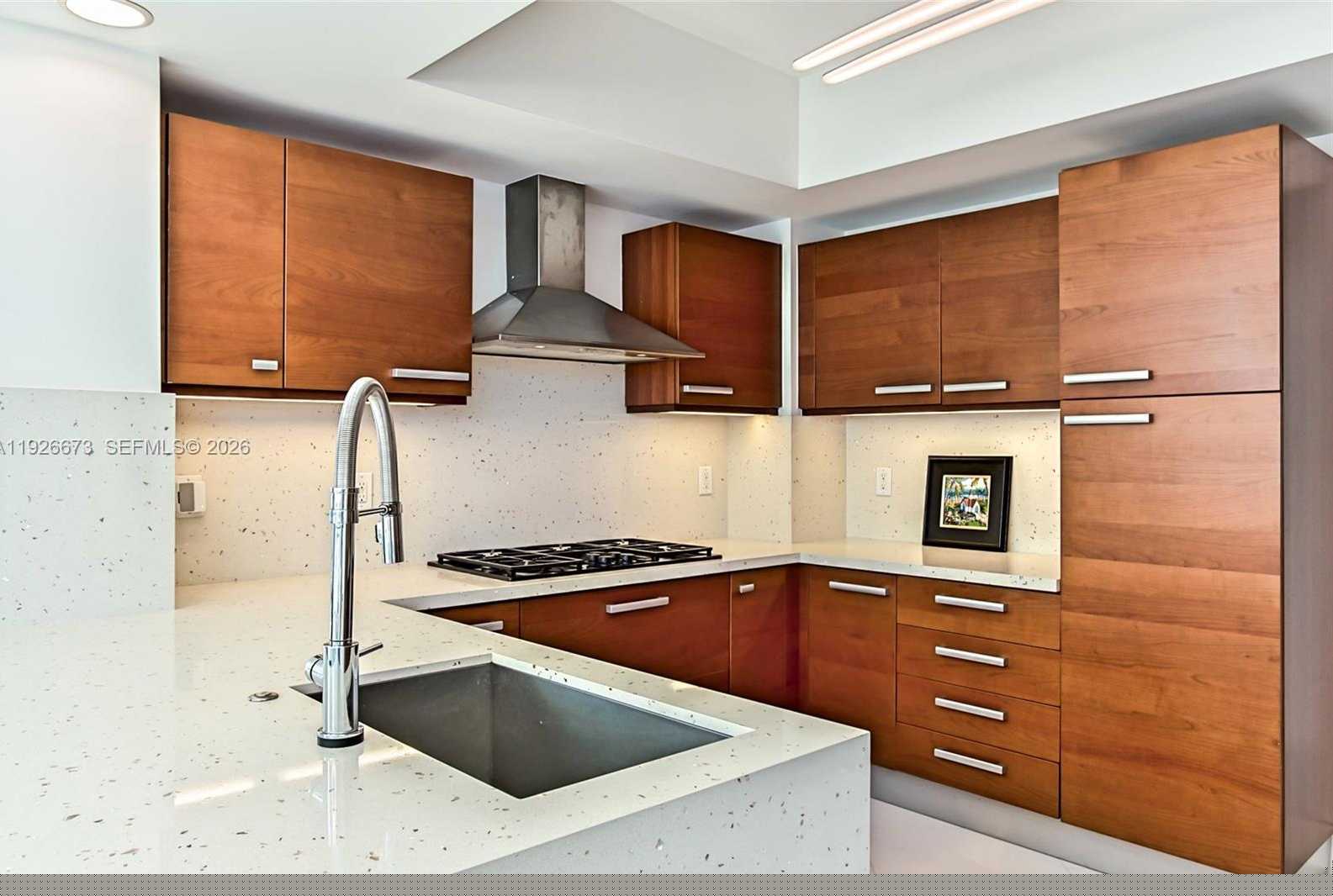 Small Image of 3535 SOUTH OCEAN DR #705, Hollywood Number 36