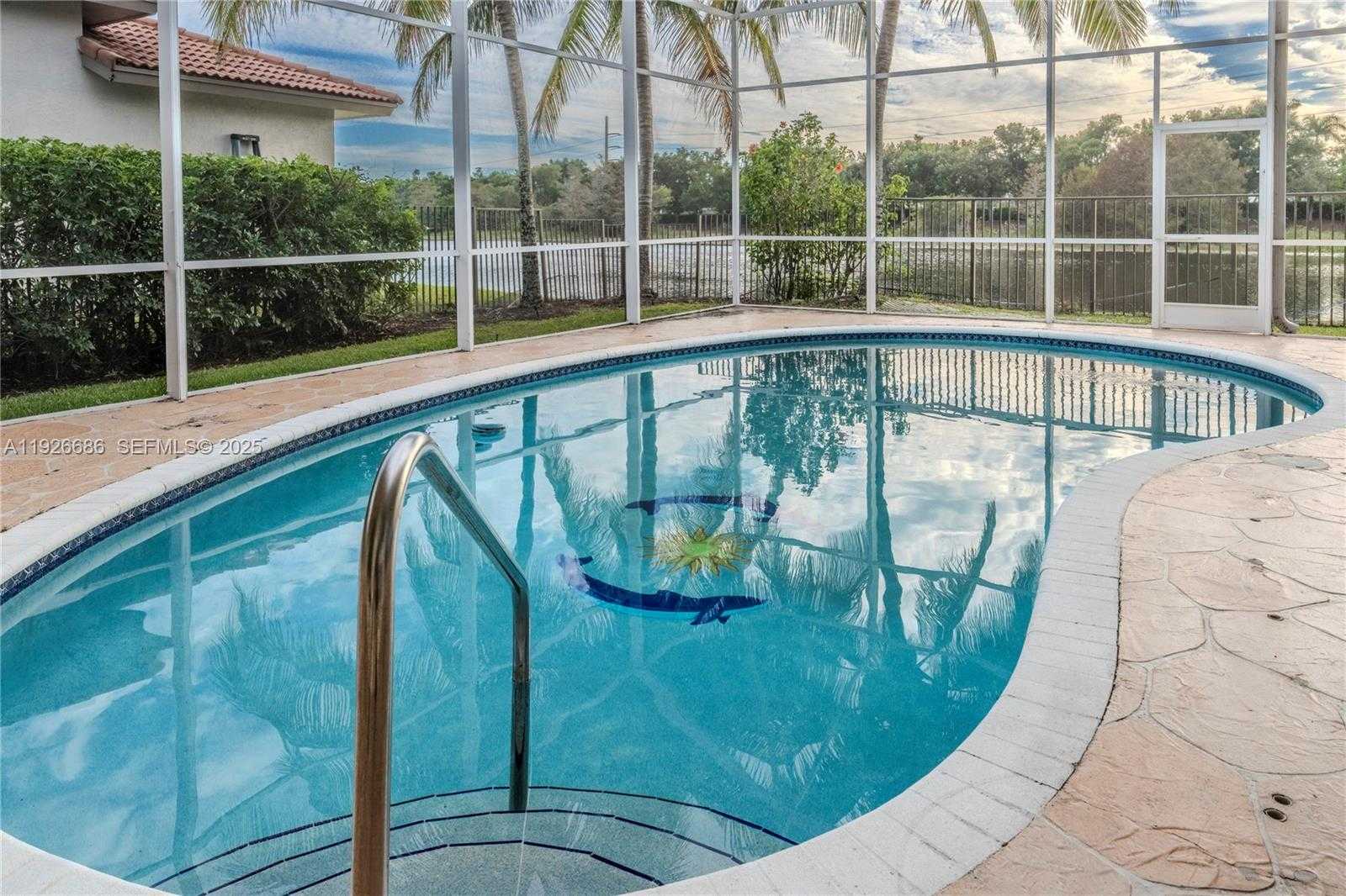 Small Image of 2893 OAKBROOK DR, Weston Number 38