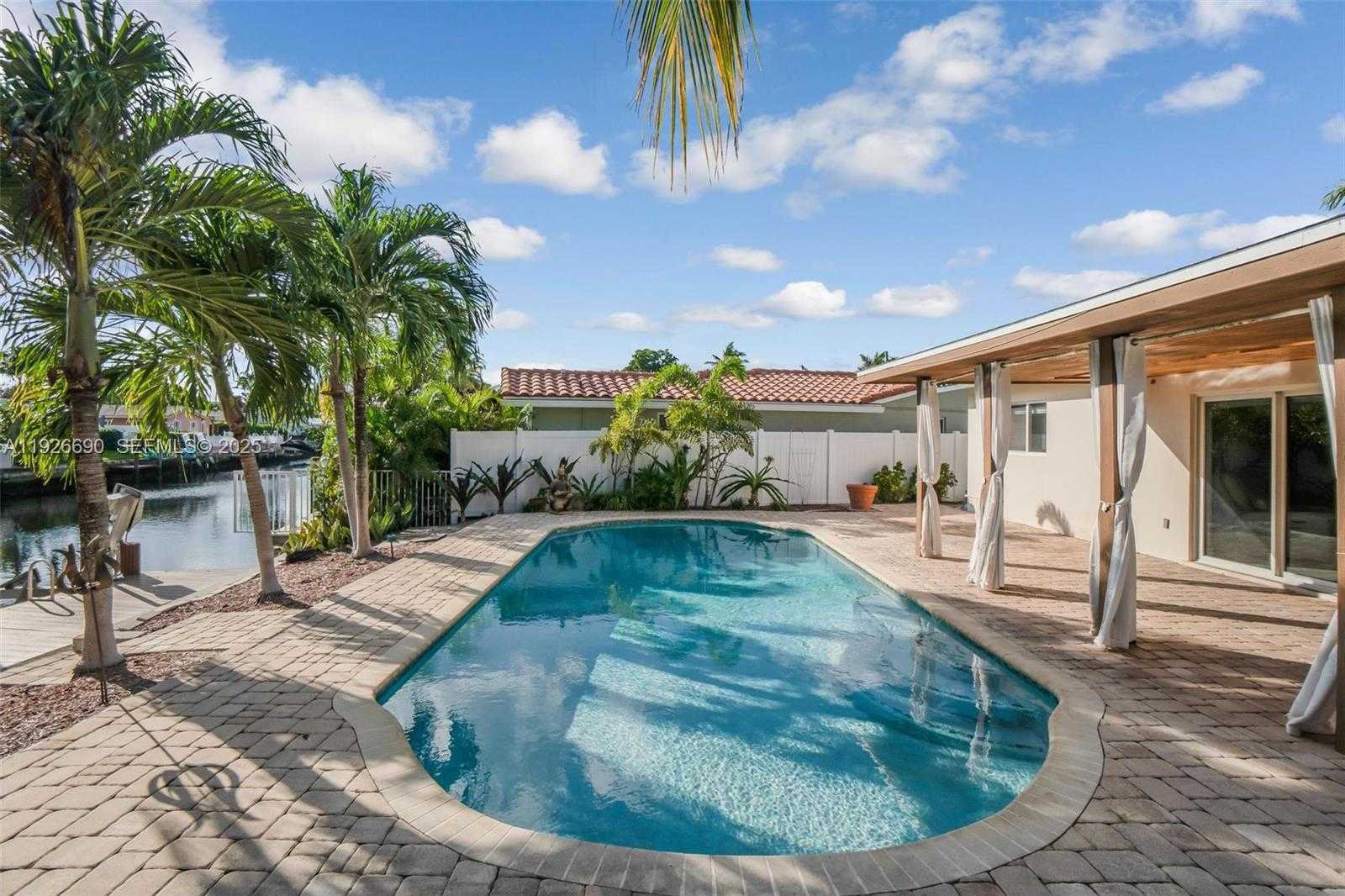 Small Image of 1478 NORTH EAST 57TH ST, Fort Lauderdale Number 15