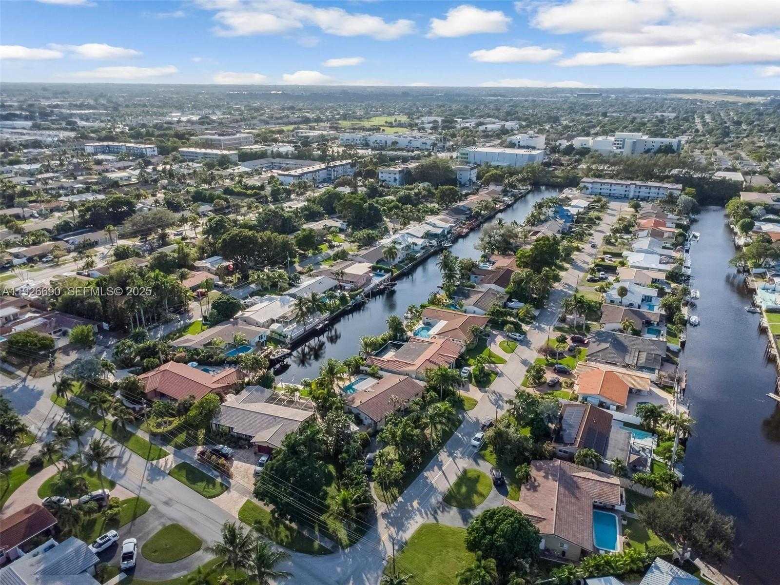 Small Image of 1478 NORTH EAST 57TH ST, Fort Lauderdale Number 19