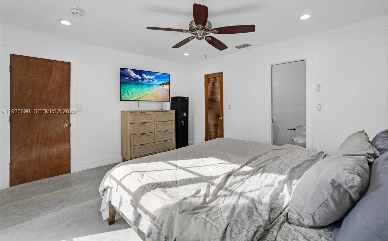 Small Image of 1478 NORTH EAST 57TH ST, Fort Lauderdale Number 21