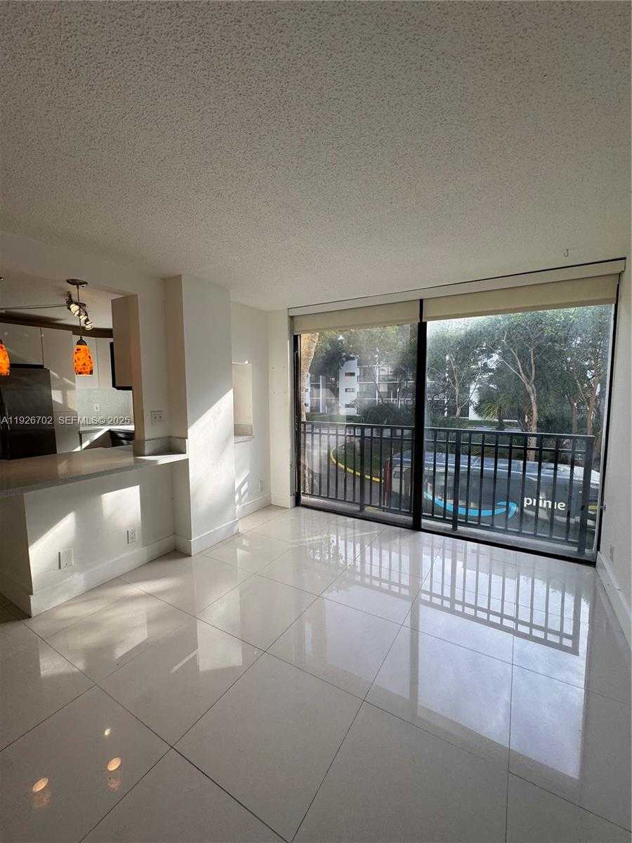 Small Image of 17021 NORTH BAY RD #226, Sunny Isles Beach Number 15