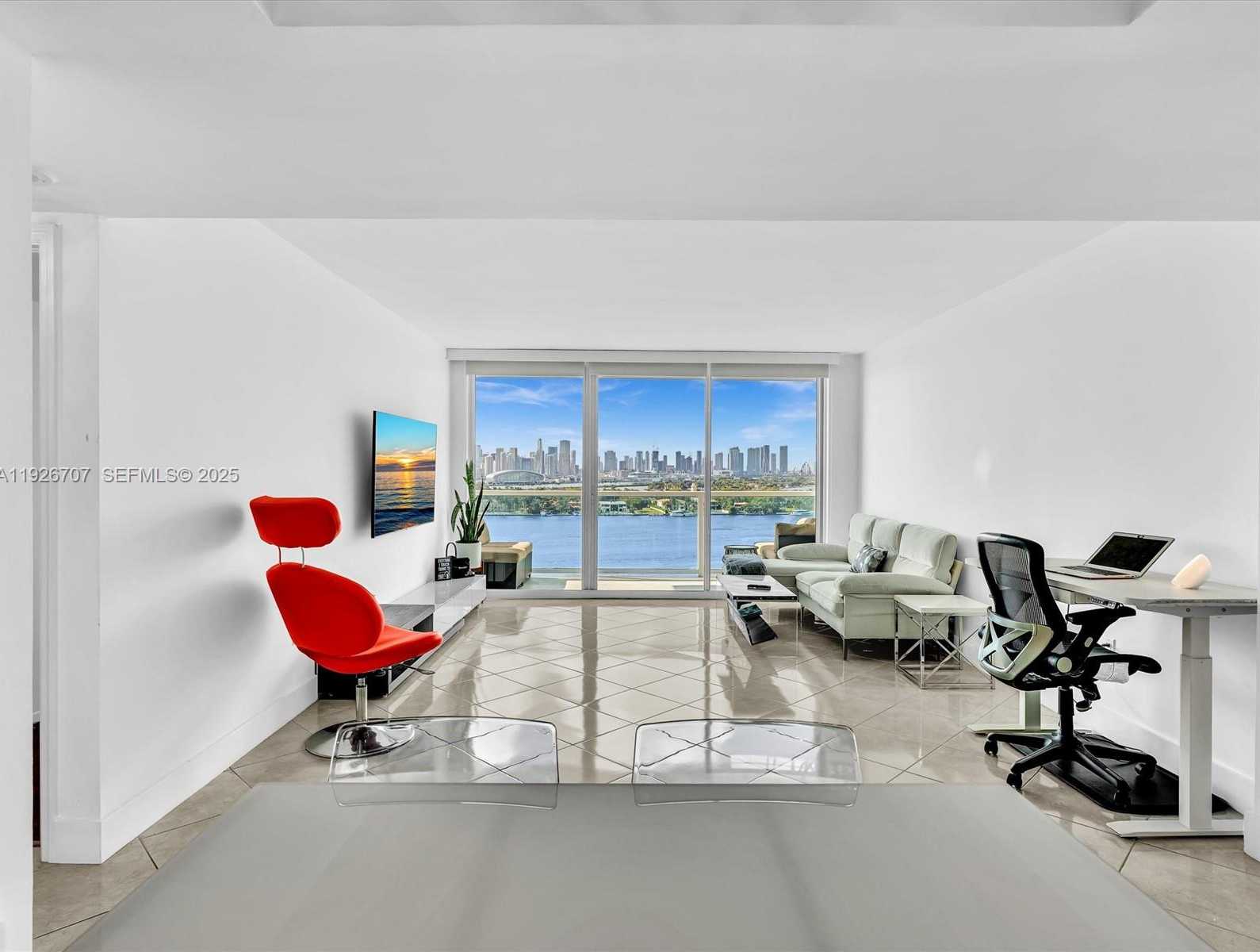 Small Image of 650 WEST AVE #1605, Miami Beach Number 18