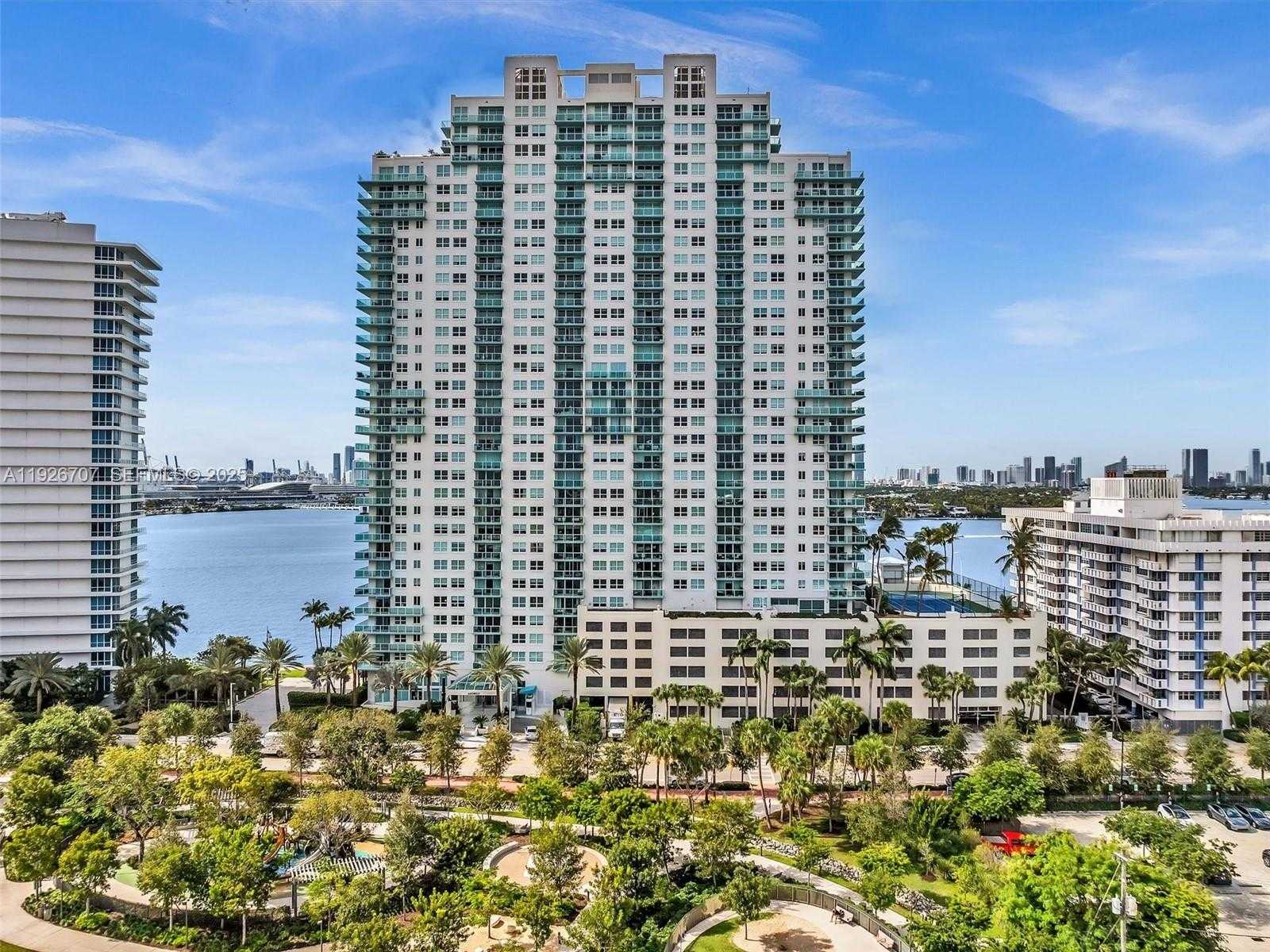 Small Image of 650 WEST AVE #1605, Miami Beach Number 21