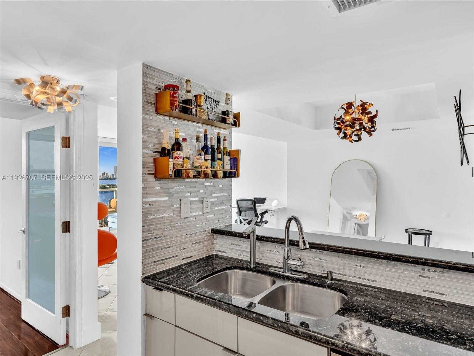 Small Image of 650 WEST AVE #1605, Miami Beach Number 40