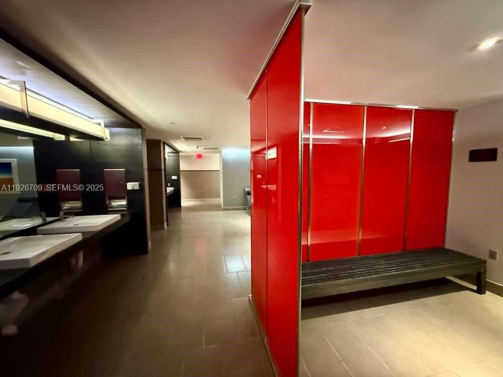 Small Image of 1850 SOUTH OCEAN DR #1405, Hallandale Beach Number 20