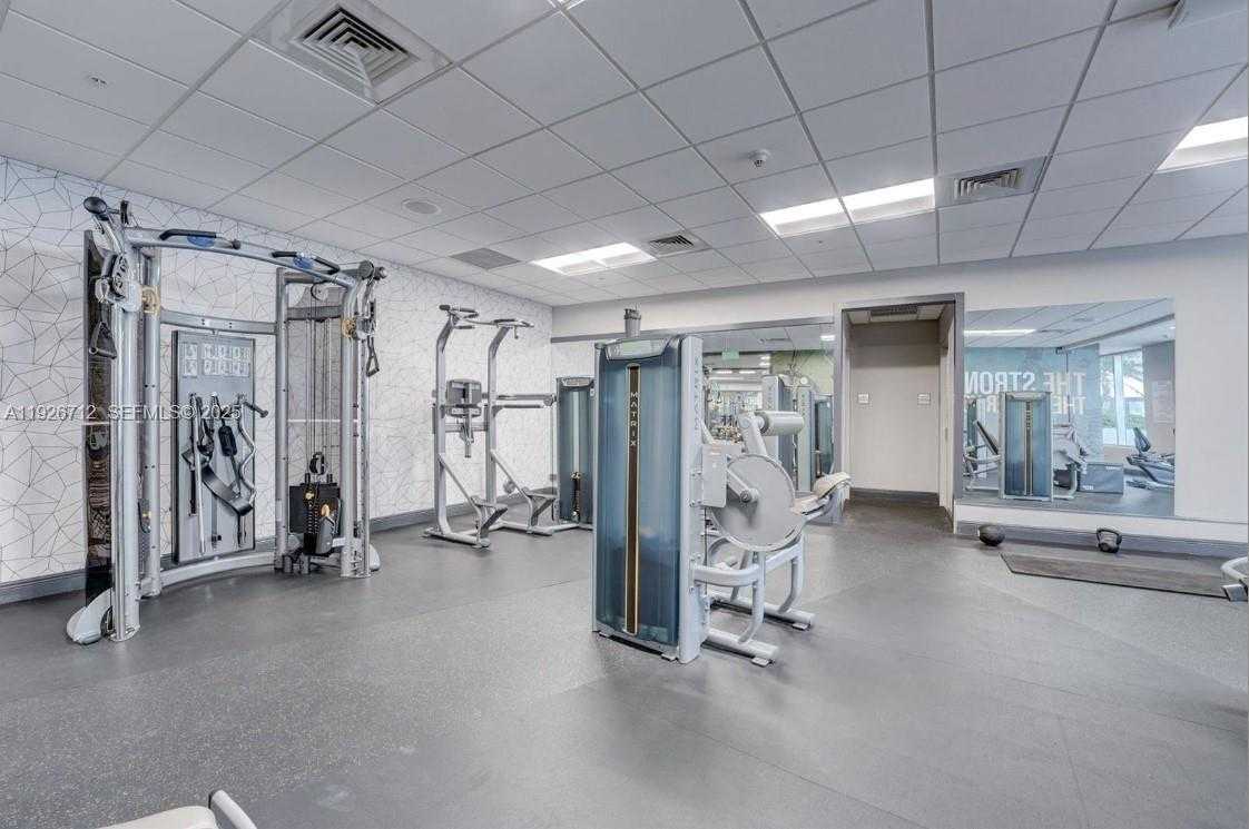 Small Image of 1750 NORTH BAYSHORE DR #5111, Miami Number 14