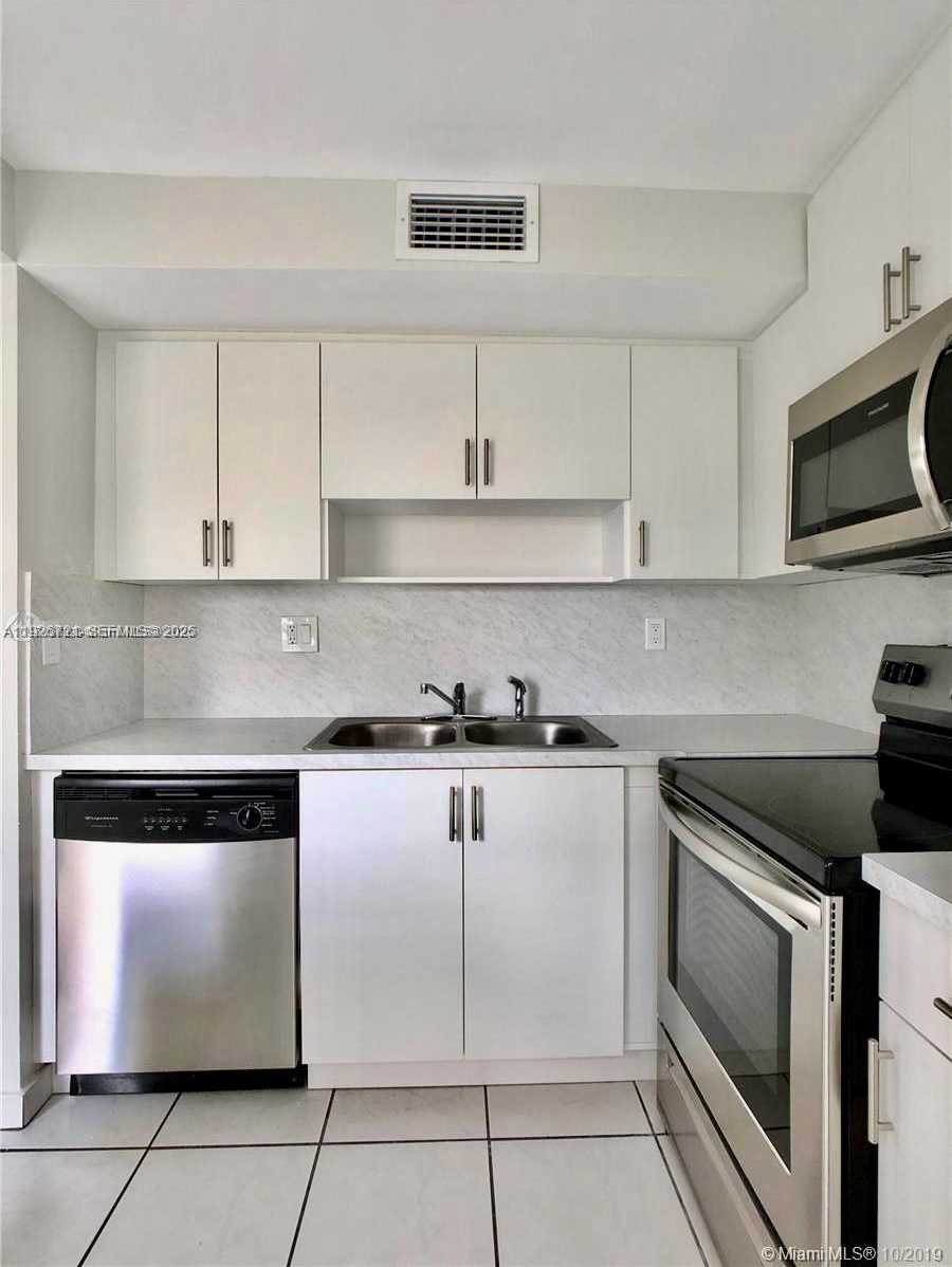 Small Image of 110 SALAMANCA AVE #206, Coral Gables Number 17