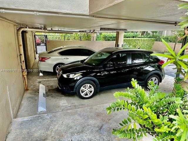 Small Image of 110 SALAMANCA AVE #206, Coral Gables Number 29