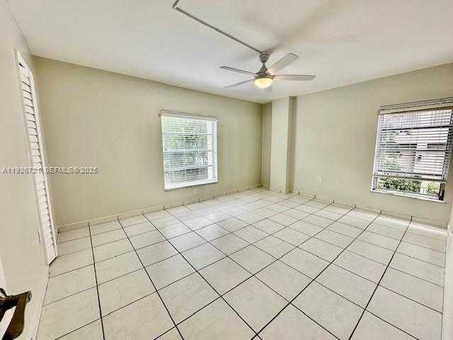 Small Image of 110 SALAMANCA AVE #206, Coral Gables Number 6