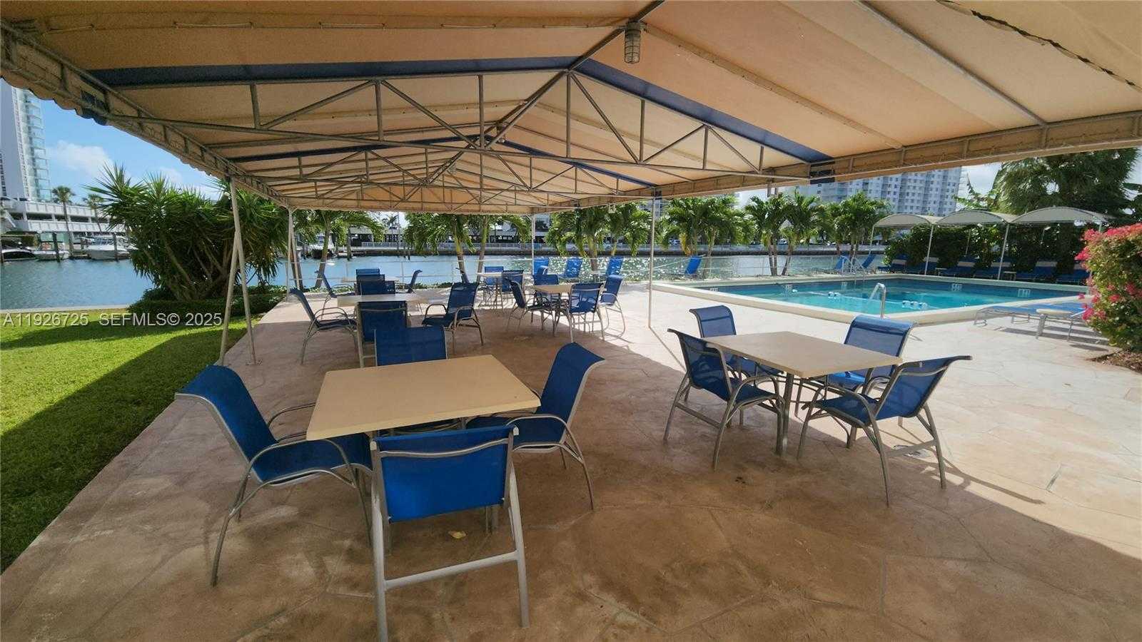 Small Image of 220 KINGS POINT DR #411, Sunny Isles Beach Number 22