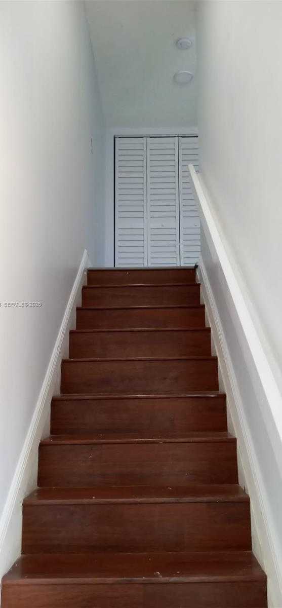 Small Image of 9375 FONTAINEBLEAU BLVD #L221, Miami Number 29