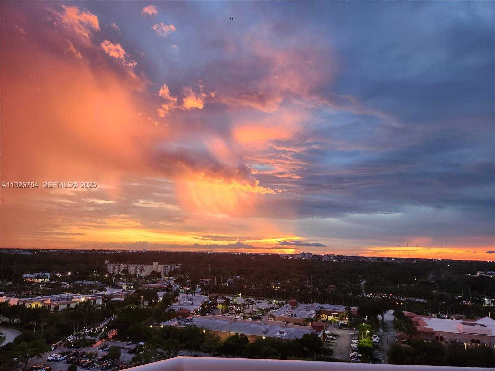 Small Image of 18051 BISCAYNE BLVD #1705, Aventura Number 24