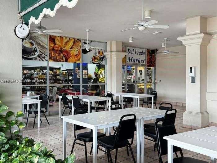 Small Image of 18051 BISCAYNE BLVD #1705, Aventura Number 34