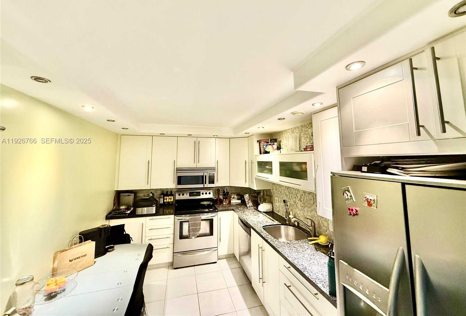 Small Image of 1890 SOUTH OCEAN DR #1907, Hallandale Beach Number 9