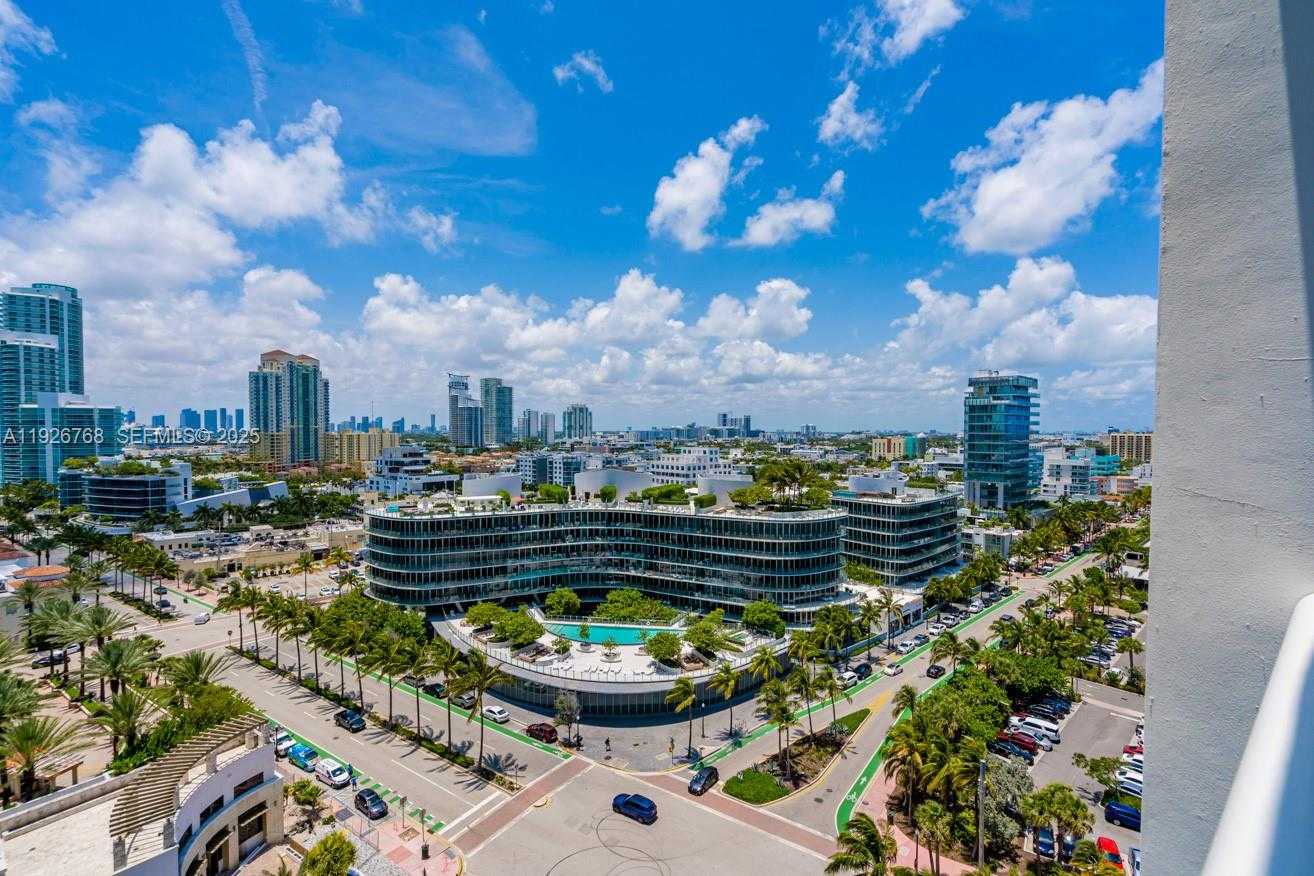 Small Image of 50 SOUTH POINTE DR #1506, Miami Beach Number 14